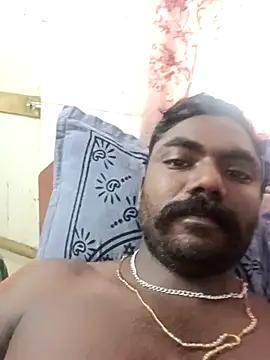 Snapshot of TamizhanKishwin7 chatting on 11/18/25, 06:40 TamizhanKishwin7 online show from 11/18/25, 06:40