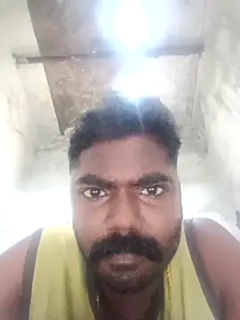 Snapshot of TamizhanKishwin7 chatting on 11/19/25, 04:45 TamizhanKishwin7 online show from 11/19/25, 04:45