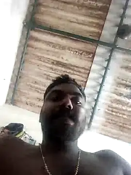 Snapshot of TamizhanKishwin7 chatting on 11/23/25, 03:39 TamizhanKishwin7 online show from 11/23/25, 03:39