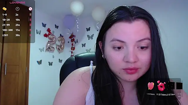 Snapshot of Sarahros1 chatting on 12/09/24, 11:56 Sarahros1 online show from 12/09/24, 11:56