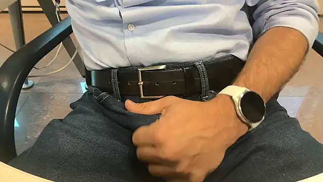 alessandroman2114 online show from 10/16/25, 04:08