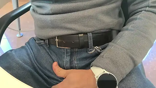 alessandroman2114 online show from 01/07/26, 11:45