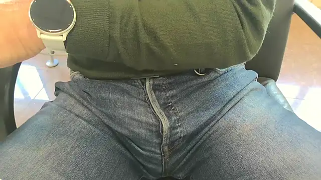 alessandroman2114 online show from 04/07/26, 10:37