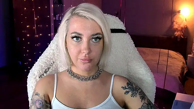 tykioty Miley online show from 02/28/25, 03:59