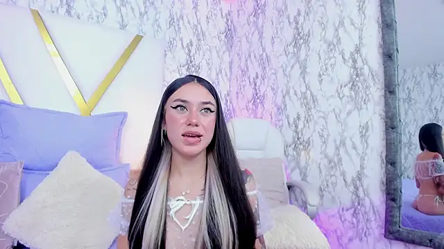 Snapshot of Athziry_ chatting on 02/04/25, 09:41 Athziry online show from 02/04/25, 09:41