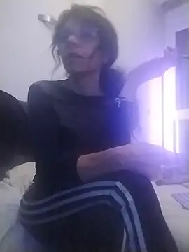 Snapshot of Donostipa chatting on 11/03/25, 11:26 Donostipa online show from 11/03/25, 11:26