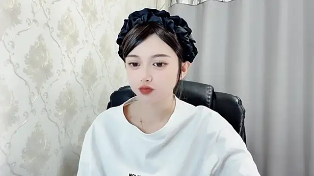 Snapshot of VIWVI chatting on 01/29/25, 11:41 VIWVI online show from 01/29/25, 11:41