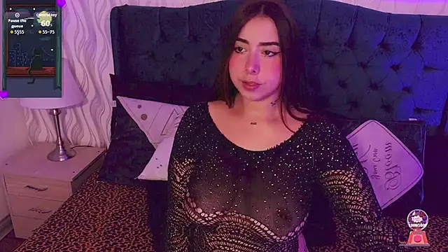 Snapshot of ANNE_HONEY55 chatting on 12/15/25, 09:19 ANNE HONEY55 online show from 12/15/25, 09:19