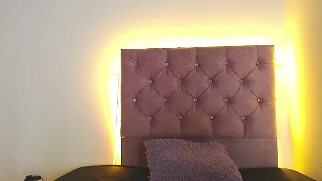 ANDREA TWERK ASS online show from 05/05/26, 10:18