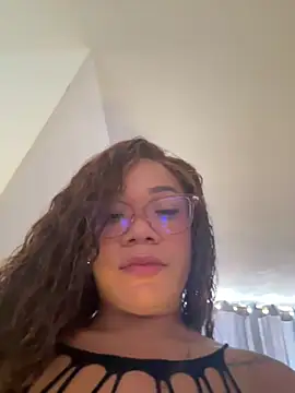 ashley Tompson1 online show from 05/22/26, 12:22