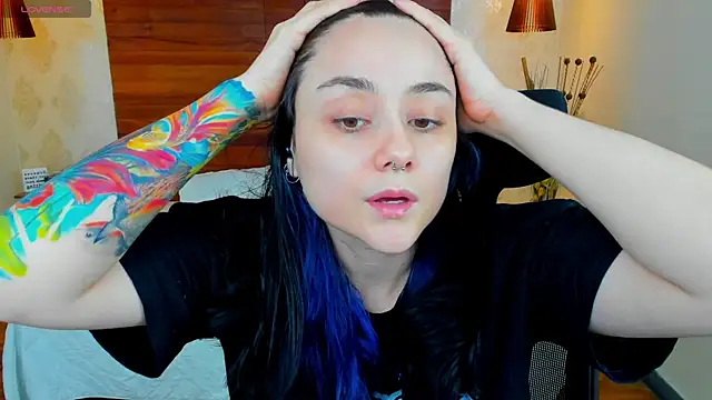 KatherineBond online show from 01/22/25, 08:38