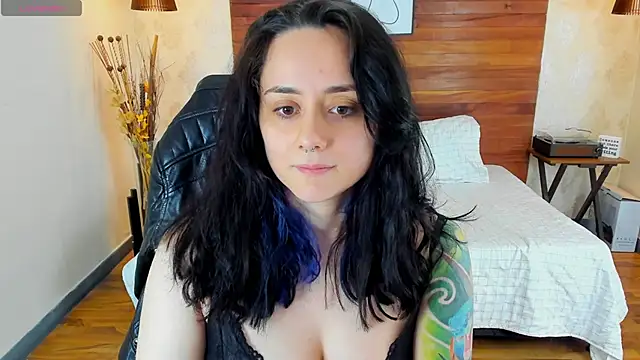 KatherineBond online show from 02/16/25, 12:19