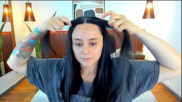 KatherineBond online show from 09/18/25, 08:55