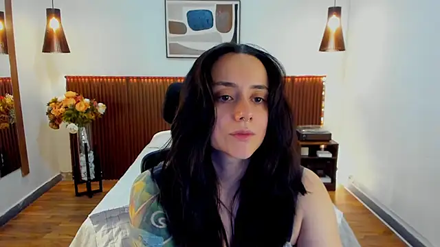 KatherineBond online show from 06/22/26, 06:38