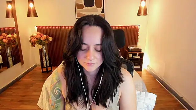 KatherineBond online show from 06/24/26, 07:02