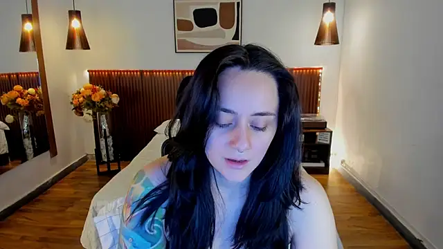 KatherineBond online show from 06/30/26, 06:20