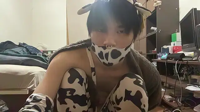 Snapshot of nihs1 chatting on 02/24/25, 03:31 nihs1 online show from 02/24/25, 03:31