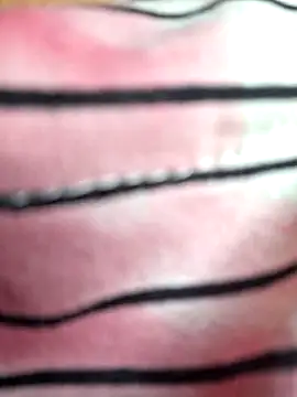 Priya Bong online show from 06/08/26, 01:39