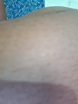 Priya Bong online show from 06/18/26, 09:14