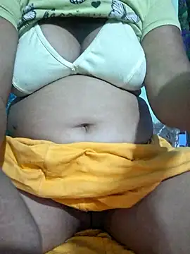 Snapshot of Priya_Bong chatting on 07/23/26, 12:14 Priya Bong online show from 07/23/26, 12:14