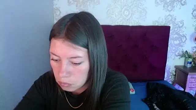 Snapshot of AnnaliOlsenX chatting on 11/25/25, 02:22 AnnaliOlsenX online show from 11/25/25, 02:22