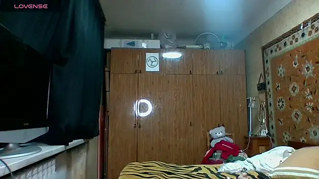 AnnaXLovers online show from 02/07/25, 07:40