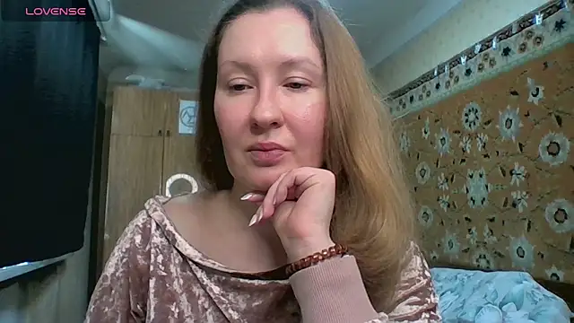 AnnaXLovers online show from 02/10/26, 08:18