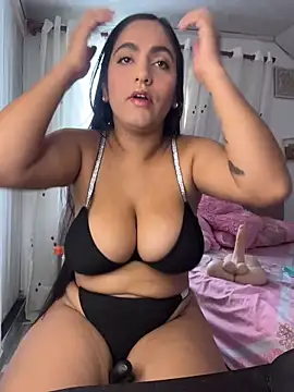 JazminTaylor online show from 11/30/25, 06:23