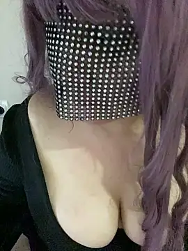 matmazel7777 online show from 01/02/25, 12:23