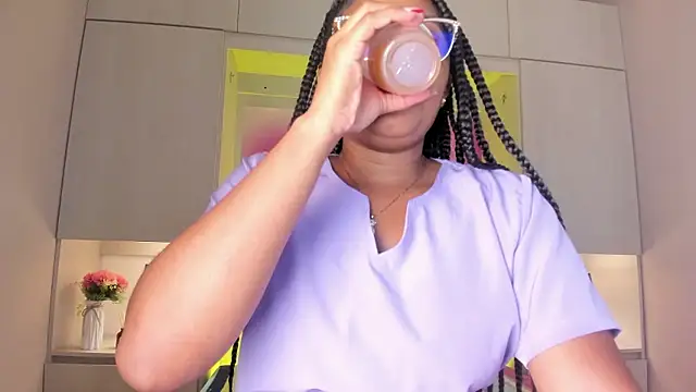 tamaraa smiith online show from 01/13/26, 07:41