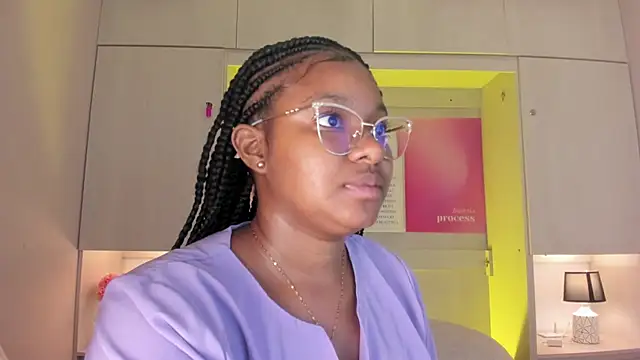 tamaraa smiith online show from 02/24/26, 07:34