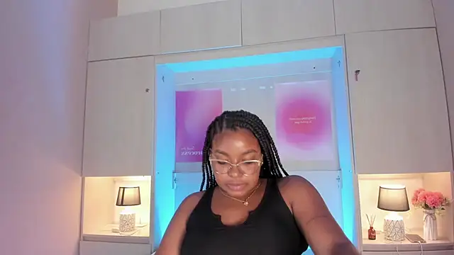 tamaraa smiith online show from 05/27/26, 01:57