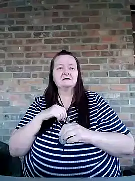 Bayou Woman68 online show from 10/29/25, 10:33