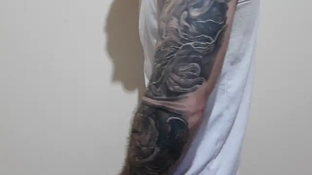 Snapshot of Kenner_fox77 chatting on 02/28/25, 04:54 Kenner fox77 online show from 02/28/25, 04:54