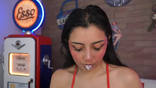 miss lizith online show from 04/17/26, 11:02