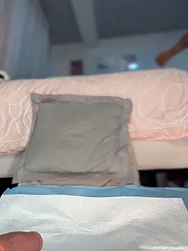 Snapshot of Milena-1 chatting on 10/02/25, 09:38 Milena-1 online show from 10/02/25, 09:38