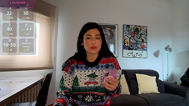 Snapshot of Arya_33 chatting on 12/20/25, 02:13 Arya 33 online show from 12/20/25, 02:13