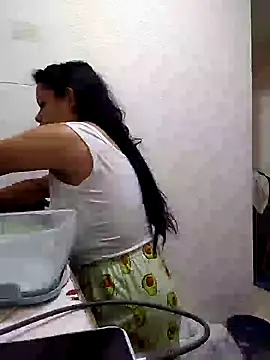 Snapshot of _Miaaleon chatting on 02/08/25, 10:18 Miaaleon online show from 02/08/25, 10:18