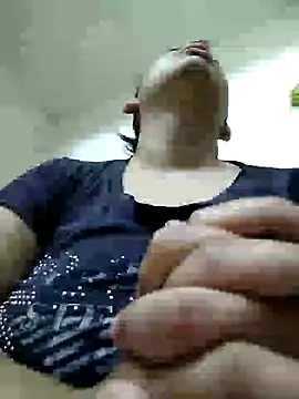 Snapshot of _Miaaleon chatting on 03/15/25, 10:46 Miaaleon online show from 03/15/25, 10:46