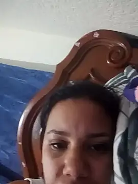  Miaaleon online show from 12/21/25, 10:33