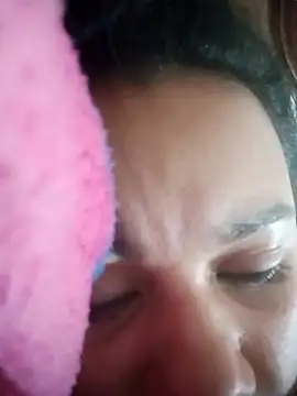  Miaaleon online show from 03/21/26, 10:42