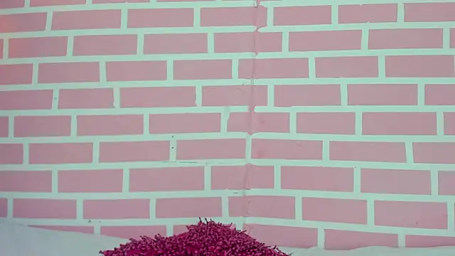 Snapshot of emy_0 chatting on 02/10/25, 11:45 emy 0 online show from 02/10/25, 11:45