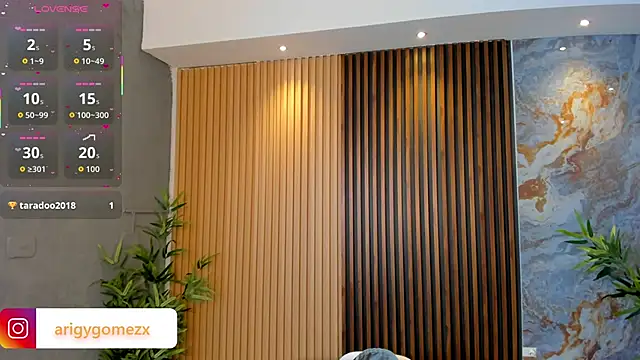 Snapshot of ArigyGomez chatting on 10/23/25, 07:56 ArigyGomez online show from 10/23/25, 07:56