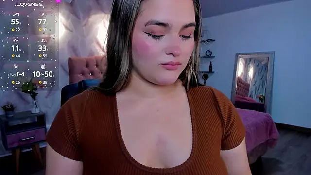 cattaleya    online show from 11/14/25, 02:43