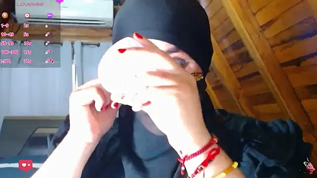 AmbarBurhan online show from 11/01/25, 05:48