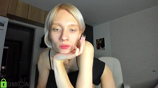  Alice Kitty online show from 11/17/25, 01:06