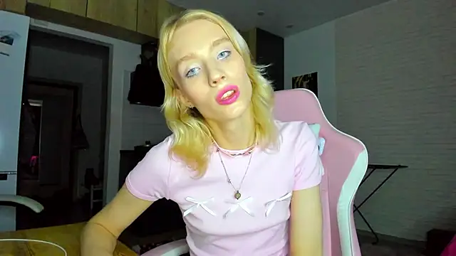  Alice Kitty online show from 01/14/26, 12:00