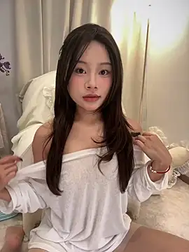 Hot Mm online show from 11/16/25, 07:03