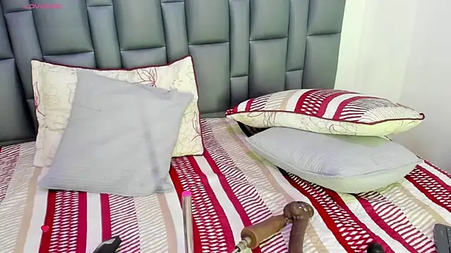 Abbyadams online show from 12/05/25, 03:48