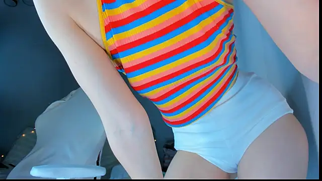 Snapshot of JennyWoody chatting on 02/20/26, 02:41 JennyWoody online show from 02/20/26, 02:41